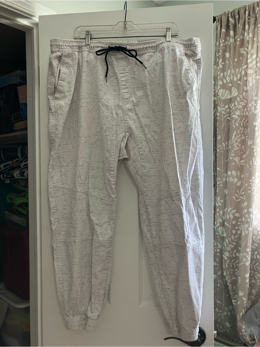 Brooklyn Cloth Light Gray Heather Jogger Sweatpants with Black Drawstring
